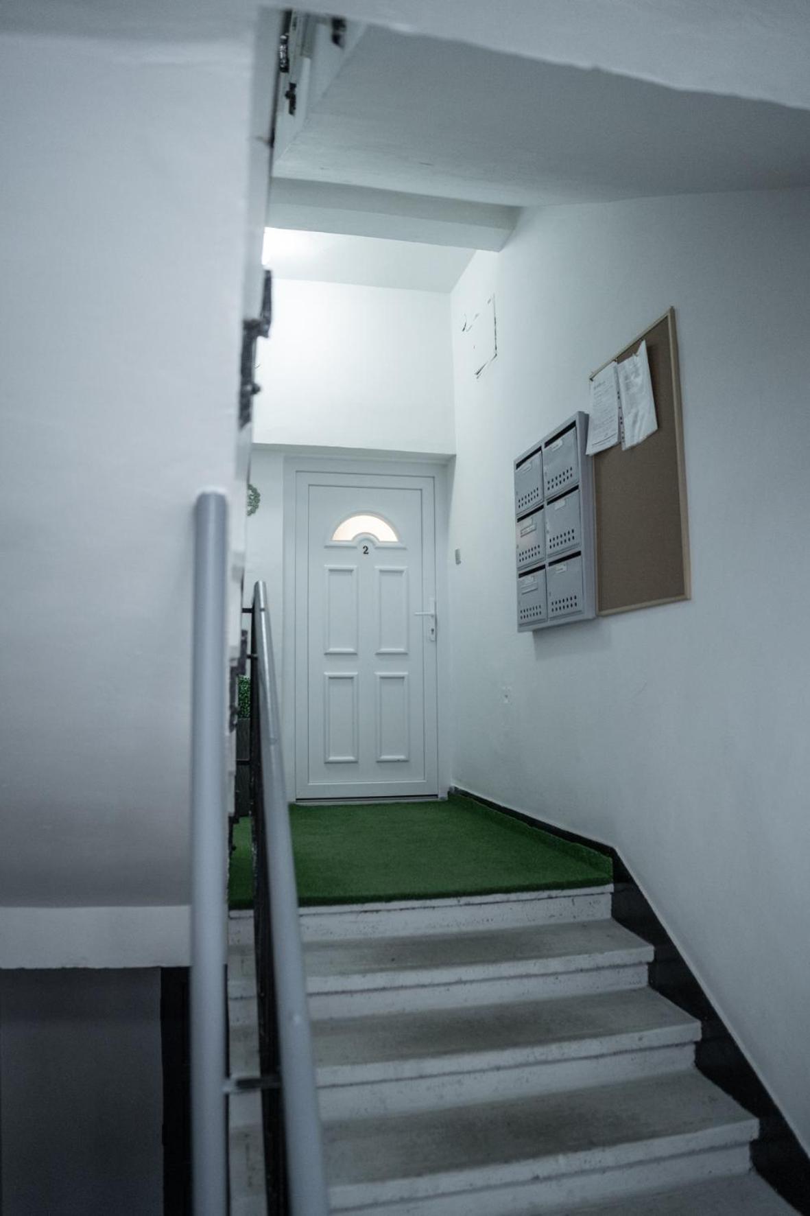 Oskola Luxury Apartment Сегед Экстерьер фото